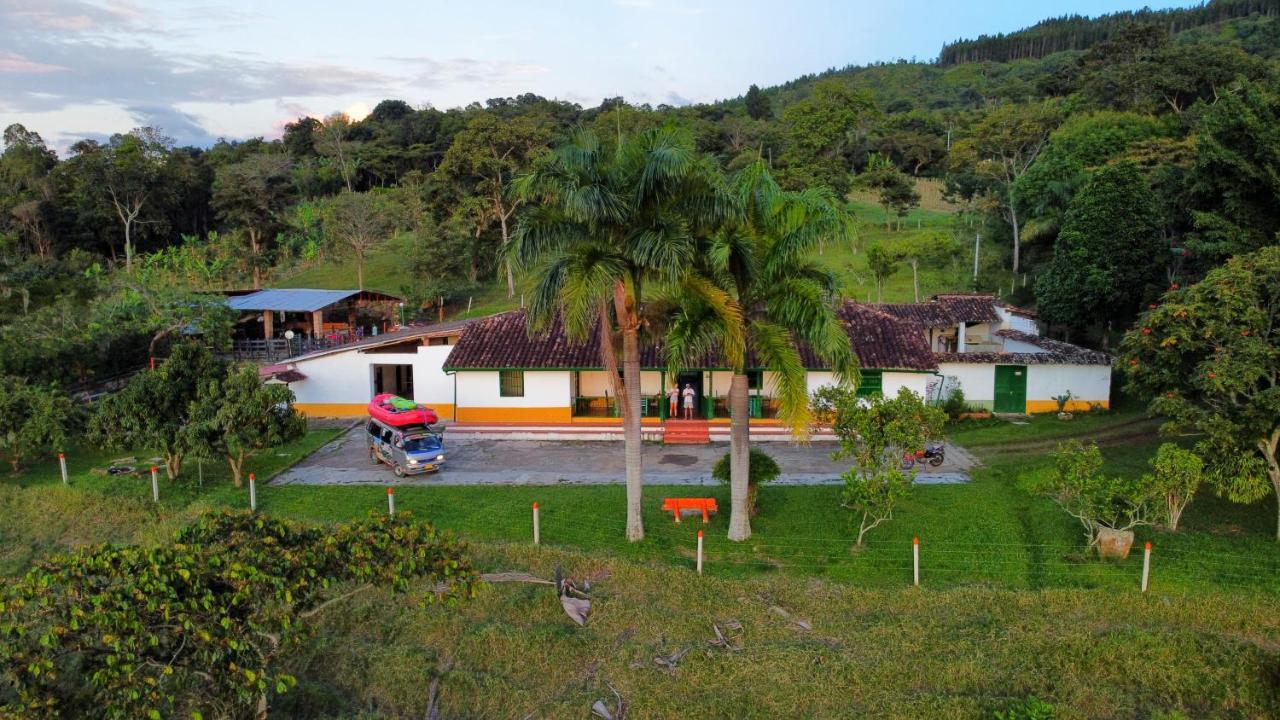 La Hacienda Vandrarhem San Gil Exteriör bild